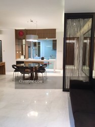 The Lakeshore (D22), Condominium #211226501
